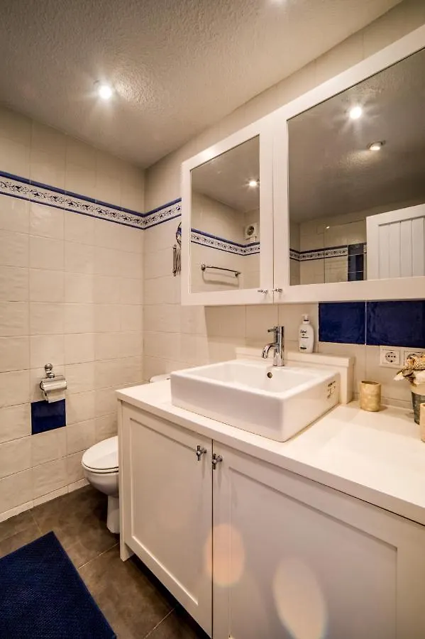 K139 Cabopino Apartment Marbella