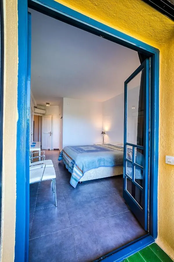 K139 Cabopino Apartment Marbella